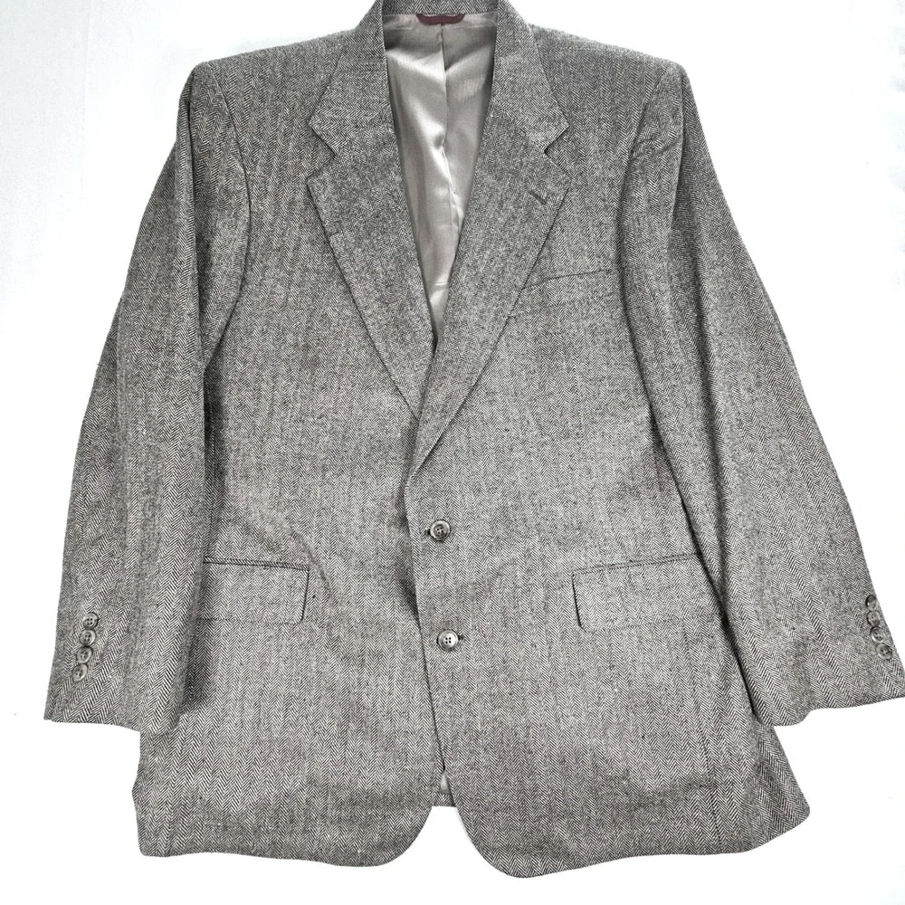 Jos A Bank 100% Silk Herringbone Blazer Sport Coat Grey White Mens 46L USA Made